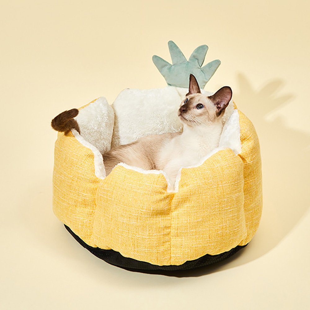 Cozy Pineapple Bed for Cats and Small Dogs – Image 2
