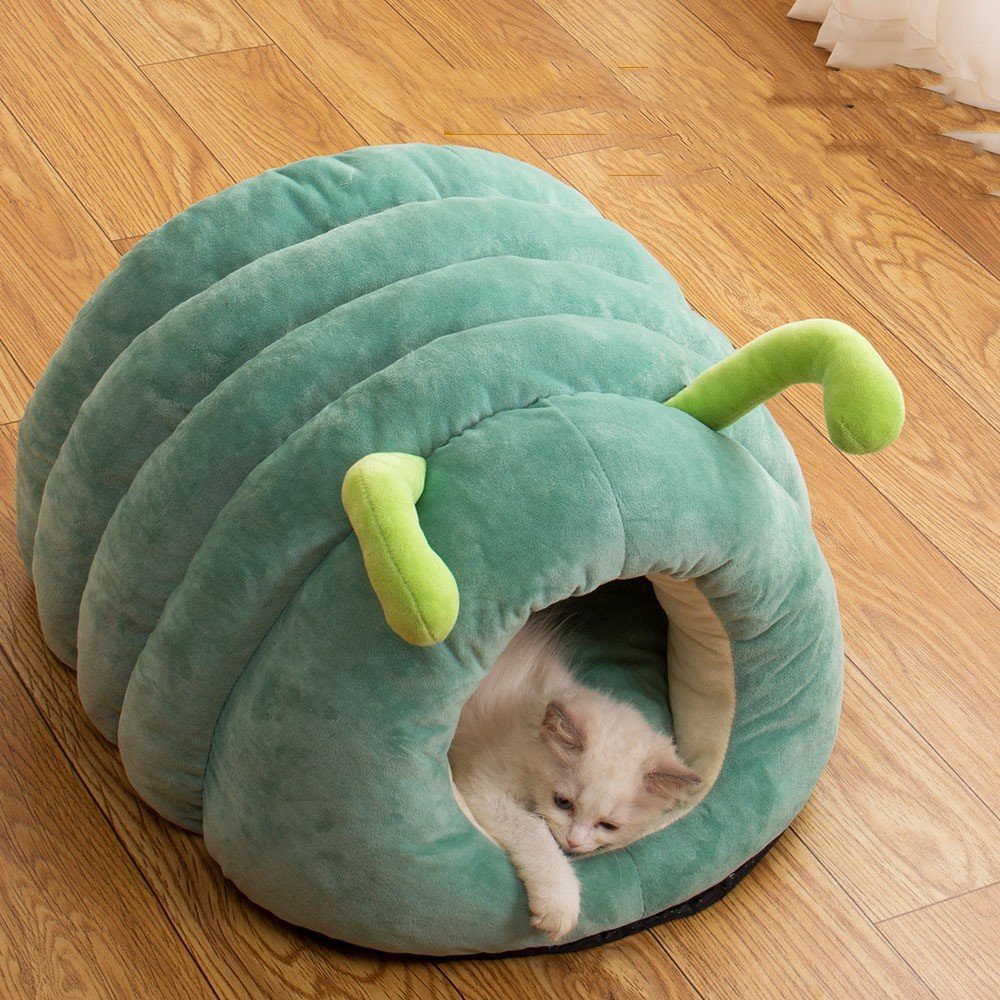 Caterpillar-Shaped Plush Pet Bed - Image 2